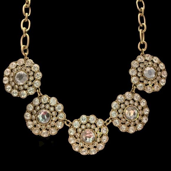 J Crew statement necklace. Stunning. Great condition. 16” chain. - Picture 2 of 6